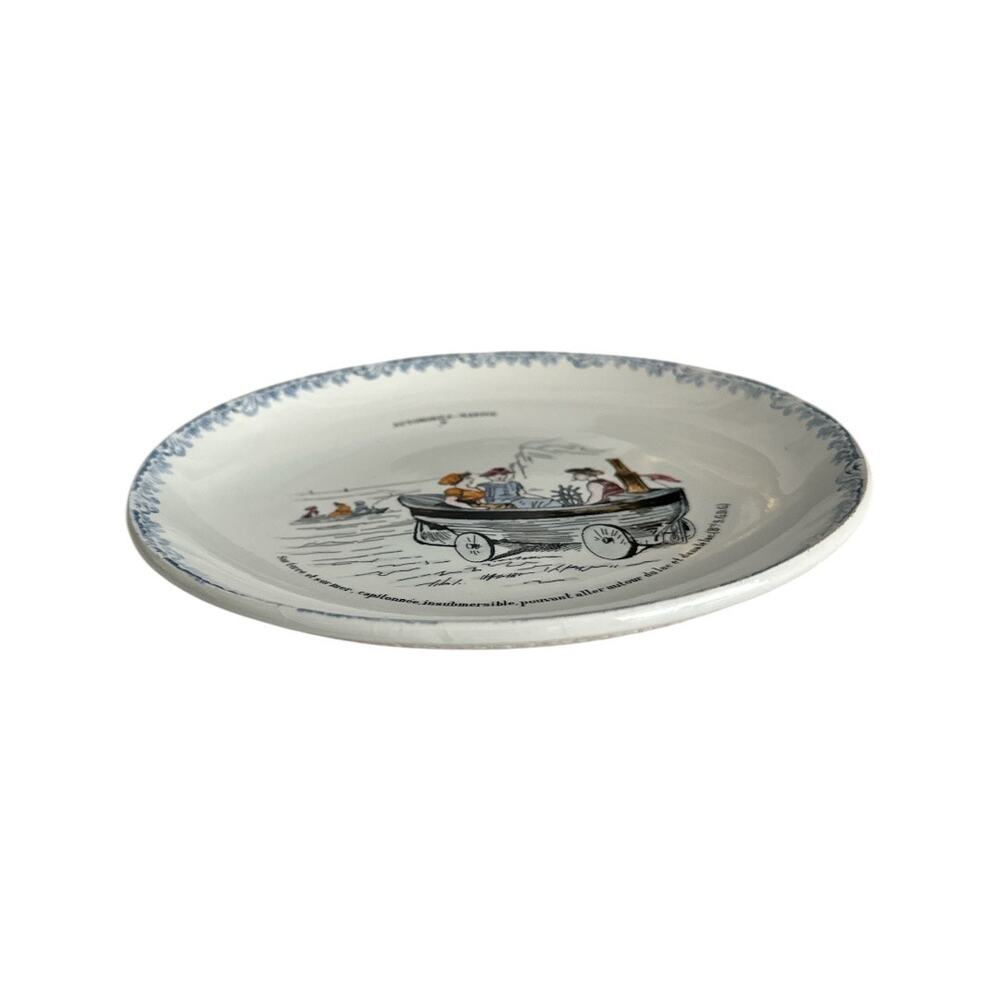 Vintage French Faïence Plate MBCM Montereau Cars of the Future Rare - Picture 4 of 9